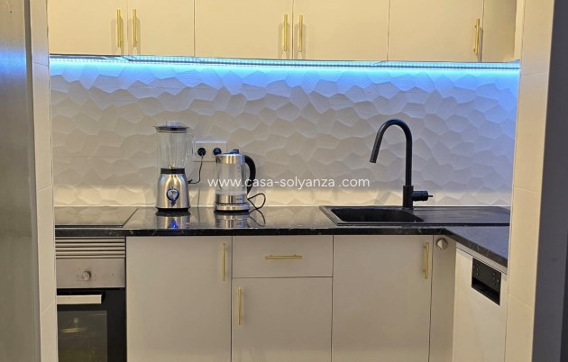 Resale - Apartment / flat - Torrevieja - Costa Blanca