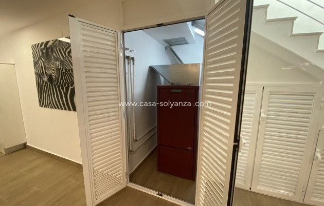 Resale - Villa - San Miguel de Salinas