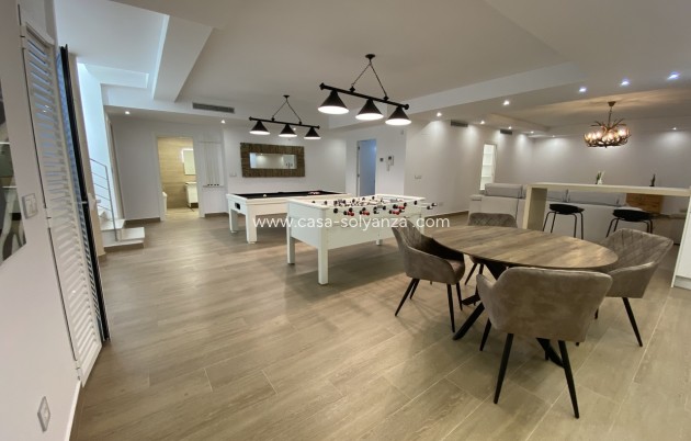 Resale - Villa - San Miguel de Salinas