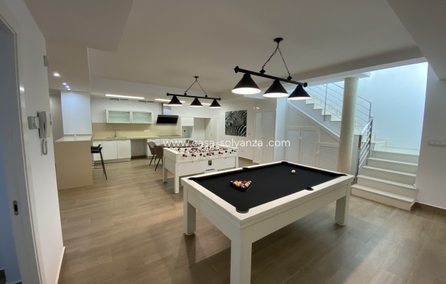 Resale - Villa - San Miguel de Salinas