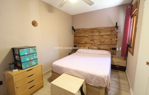 Wiederverkauf - Bungalow - Orihuela Costa - La Zenia