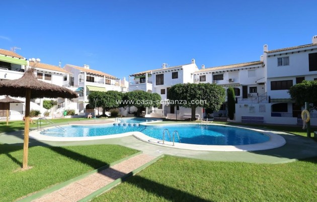 Wiederverkauf - Bungalow - Orihuela Costa - La Zenia