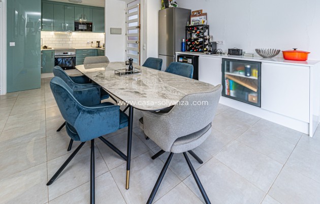 Wiederverkauf - Wohnung - Villamartin - Villamartín