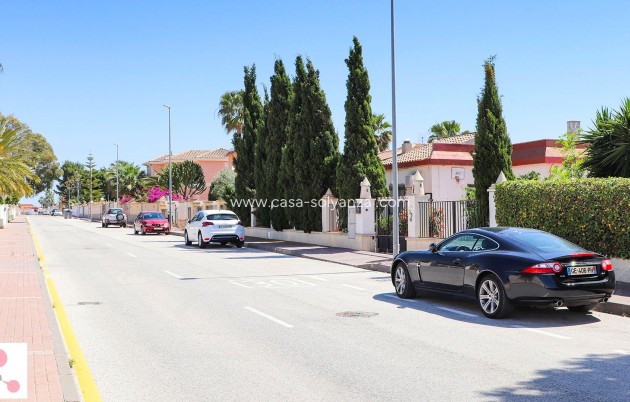 Nouvelle construction - Villa - San Fulgencio - La Escuera