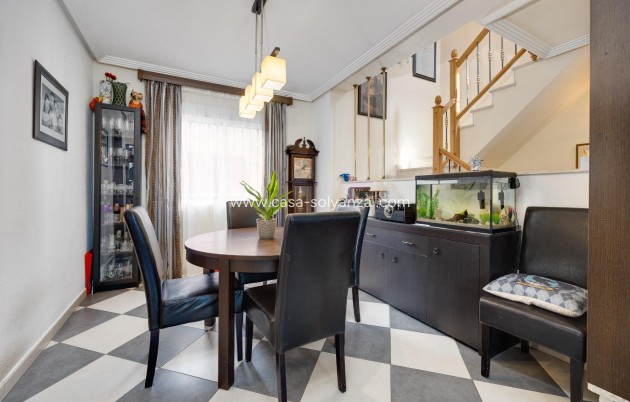 Revente - Villa - Orihuela Costa - Urbanización Perla del Mar