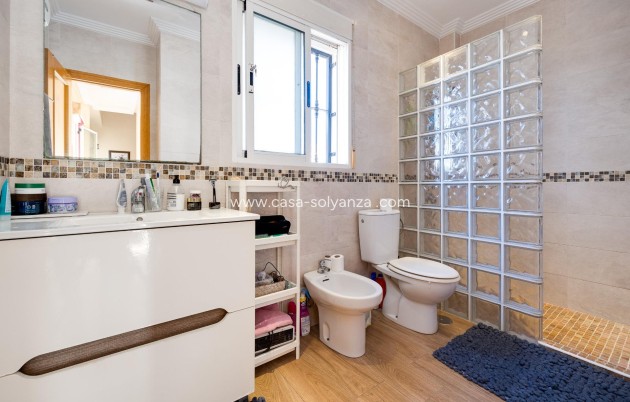 Revente - Villa - Orihuela Costa - Urbanización Perla del Mar