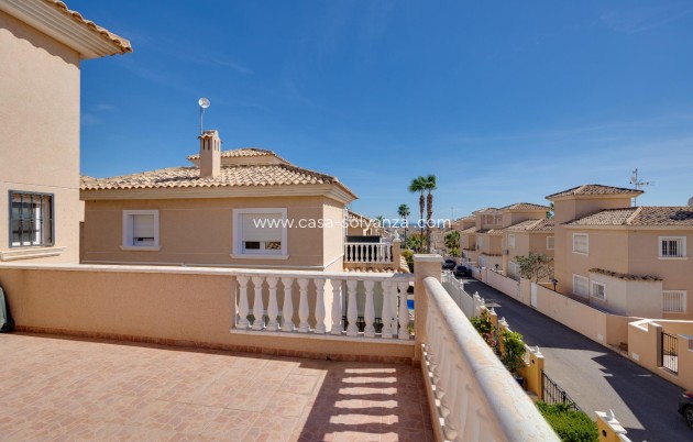 Revente - Villa - Orihuela Costa - Urbanización Perla del Mar