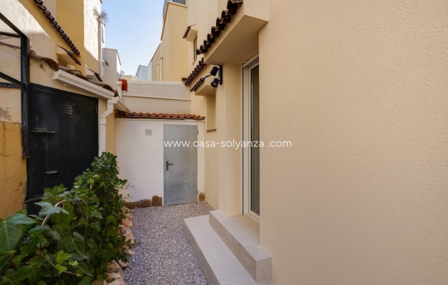 Revente - Maison de ville - Orihuela Costa - La Florida