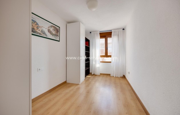 Revente - Appartement - Torrevieja - Acequion