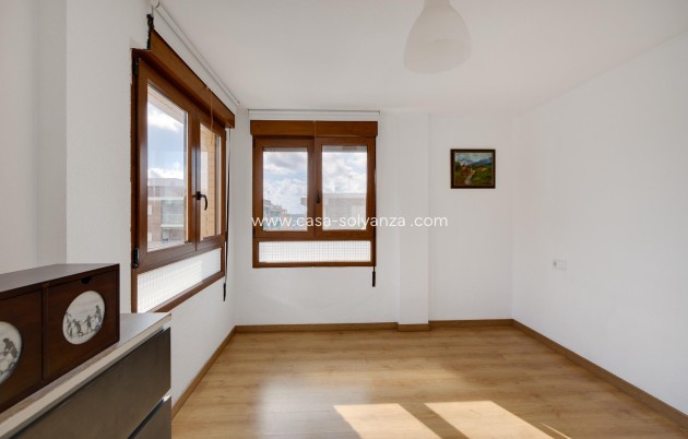 Revente - Appartement - Torrevieja - Acequion