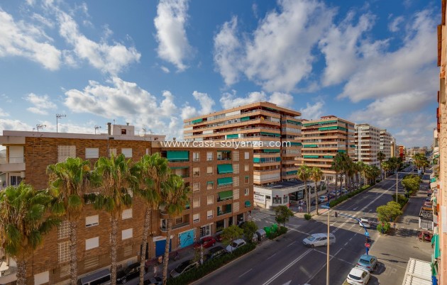 Revente - Appartement - Torrevieja - Acequion