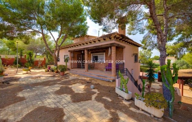 Revente - Villa - San Miguel de Salinas - Ciudad de las comunicaciones