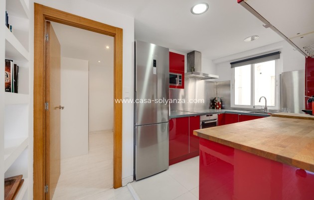 Revente - Appartement - Torrevieja - Playa De Los Naufragos