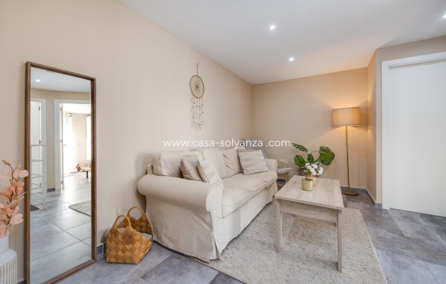 Reventa - Apartamento / piso - Torrevieja - Center