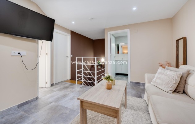 Reventa - Apartamento / piso - Torrevieja - Center