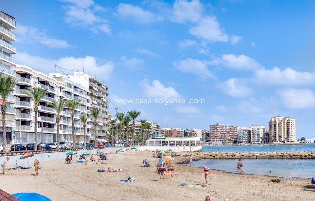 Reventa - Apartamento / piso - Torrevieja - Center