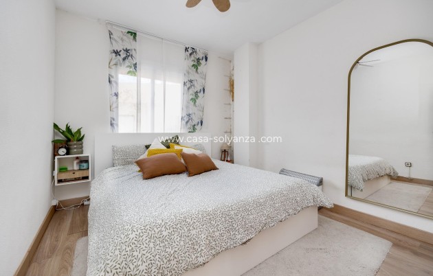 Revente - Appartement - Torrevieja - Calas Blanca