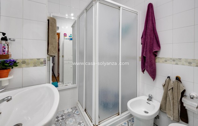 Revente - Appartement - Torrevieja - Calas Blanca