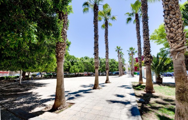 Revente - Appartement - Torrevieja - Calas Blanca