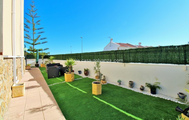 Wiederverkauf - Stadthaus - San Miguel de Salinas