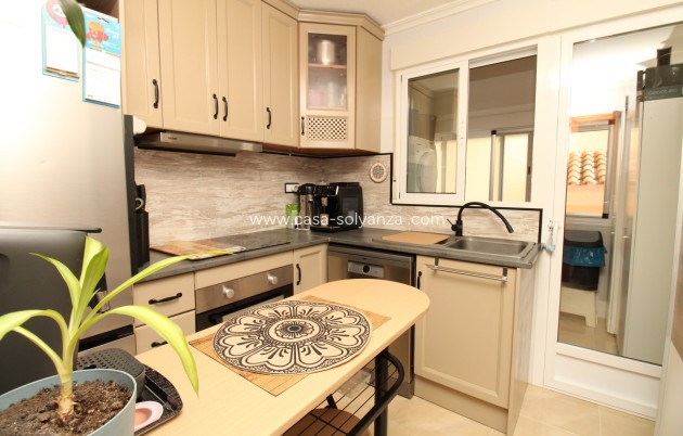 Wiederverkauf - Stadthaus - San Miguel de Salinas