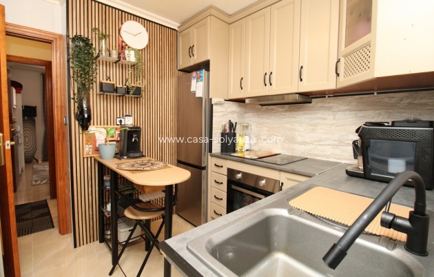 Wiederverkauf - Stadthaus - San Miguel de Salinas