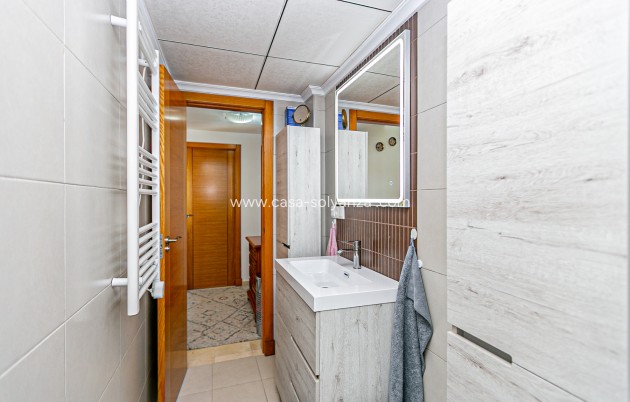 Revente - Maison de ville - Guardamar del Segura