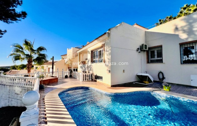 Revente - Villa - Orihuela Costa - Lomas de Campoamor-Las Ramblas