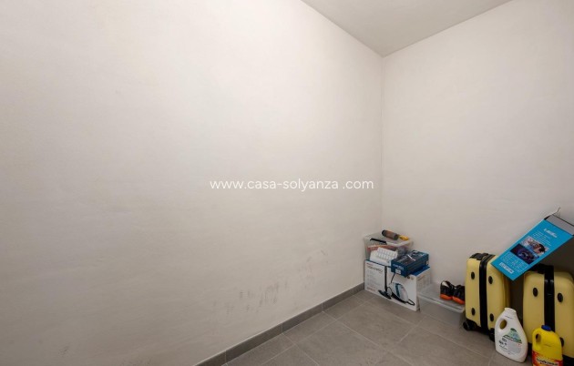 Revente - Appartement - Torrevieja - Punta Prima