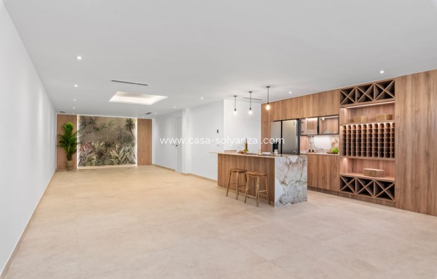 Neue Gebäude - Villa - Polop