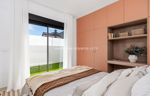 Neue Gebäude - Villa - Polop