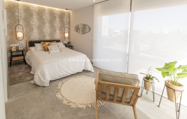 Obra nueva - Villa - Pilar de la Horadada