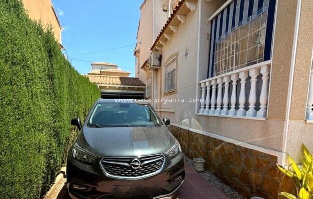 Resale - Villa - Orihuela Costa - Costa Blanca