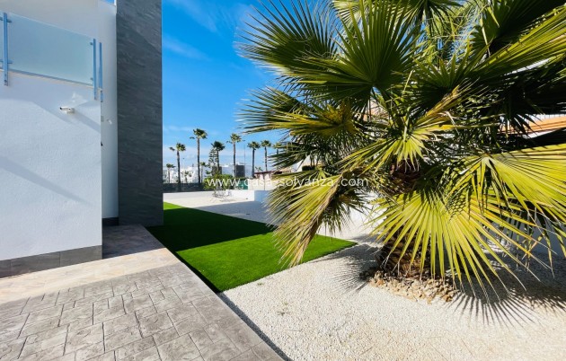 Neue Gebäude - Villa - Torrevieja