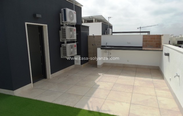 Obra nueva - Adosado - Pilar de la Horadada