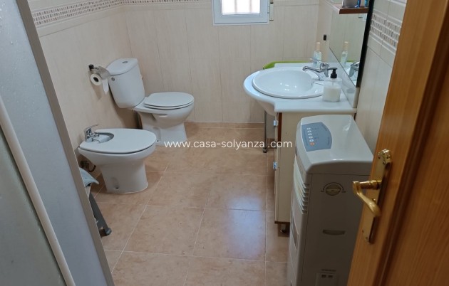 Herverkoop - Villa - Yecla - Inland