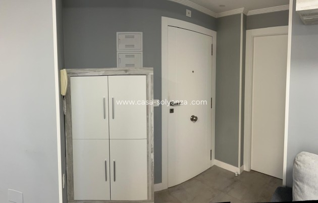 Revente - Appartement - Torrevieja - Nueva Torrevieja