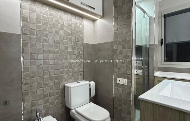 Revente - Appartement - Torrevieja - Nueva Torrevieja