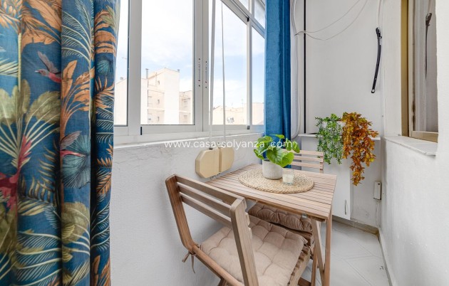 Revente - Appartement - Torrevieja - Center