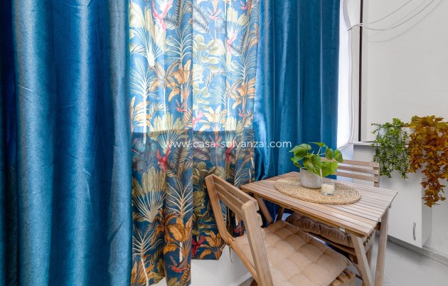 Revente - Appartement - Torrevieja - Center