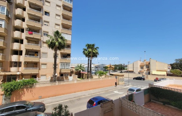 Revente - Appartement - Torrevieja - Nueva Torrevieja