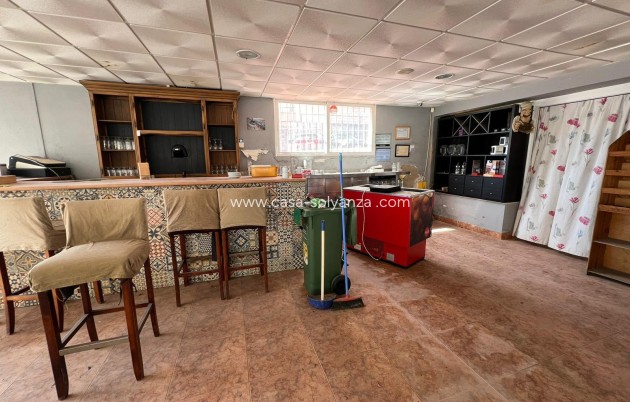 Revente - Commercial - Torrevieja - Cabo cervera