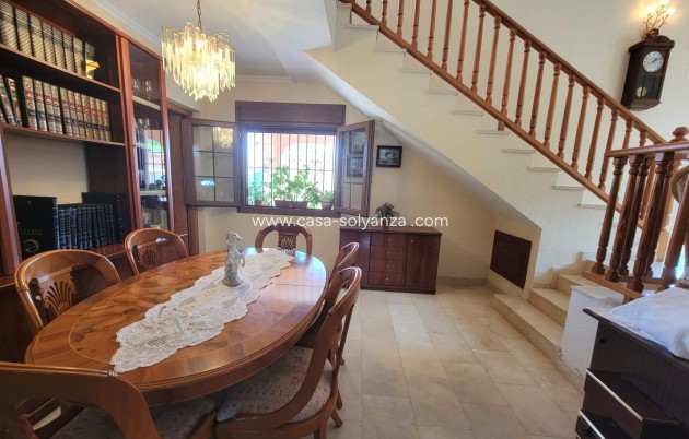 Revente - Villa - Torrevieja - Aguas nuevas