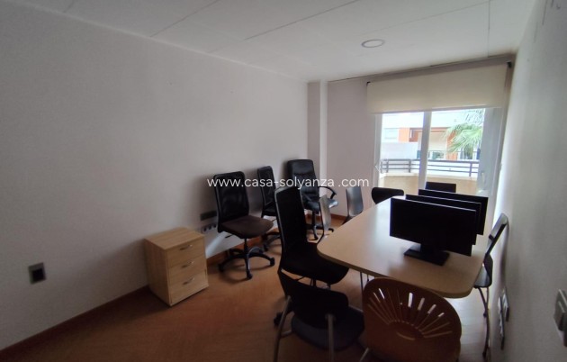 Revente - Appartement - Torrevieja - Puerto