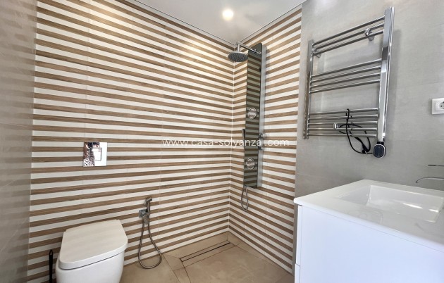 Revente - Villa - Los Balcones - Costa Blanca