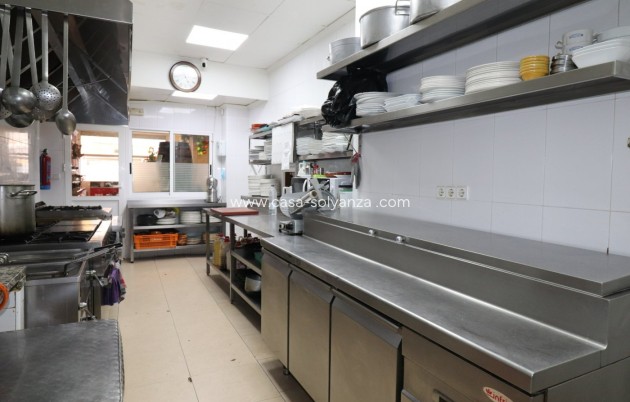 Revente - Commercial - Torrevieja - Playa del Cura