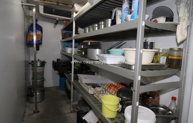 Revente - Commercial - Torrevieja - Playa del Cura