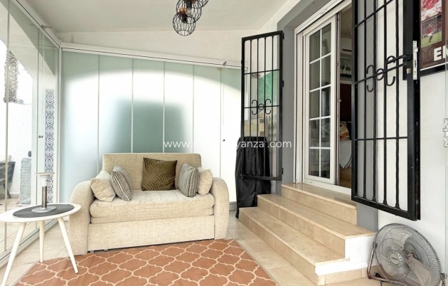 Revente - Villa - Orihuela Costa - Costa Blanca