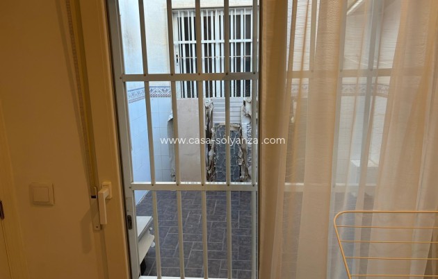 Revente - Appartement - Torrevieja - Center