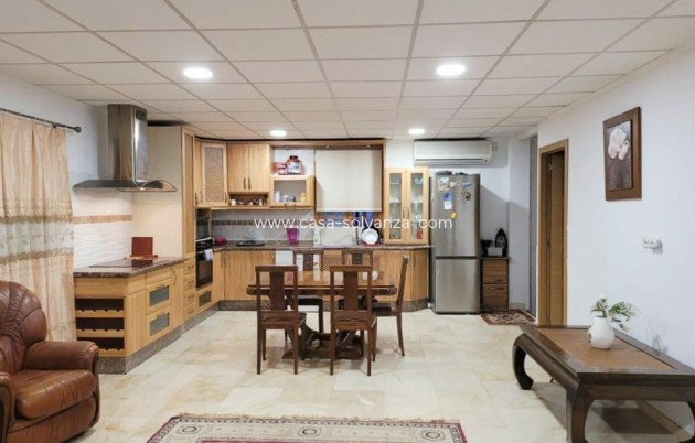 Revente - Commercial - Almoradí - Inland